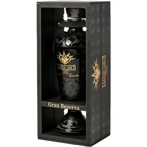 Photo of Amor Mio Grand Reserva Añejo limited edition 2021 tequila.
